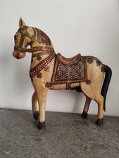 Cheval Ancien En Bois Peint Et