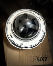 caméra  Axis de surveillance