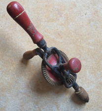 Ancienne Perceuse à Main