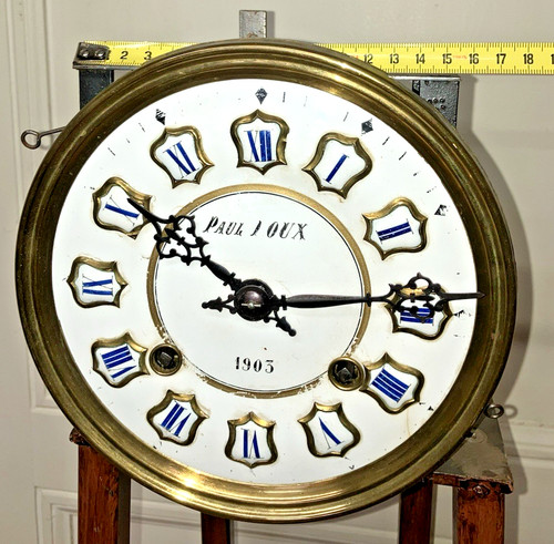 Petit mouvement horloge - , oeil