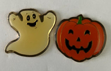 64 - 2 Pin's HALLOWEEN GHOST GHOST AND PUMPKIN