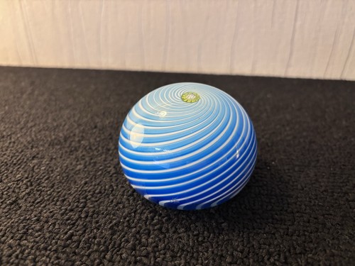 Boule presse papier spirale