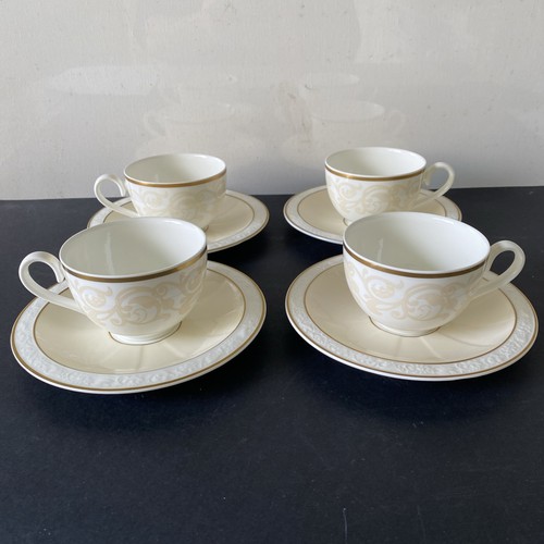 Tasses sous café - tasses,