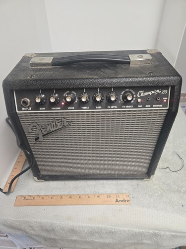 Amplifier fender champion - amplifier,, fender,