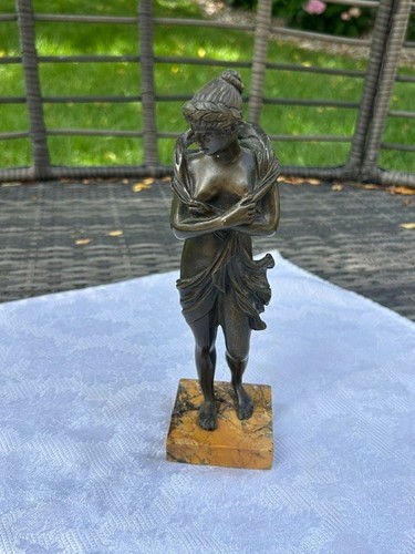 Excellent condition bronze - condition,