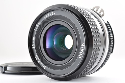 Objectif grand angle nikon - angle,