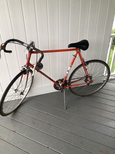 Peugeot road racer - uo-8,