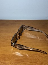 Lunettes de soleil Prada