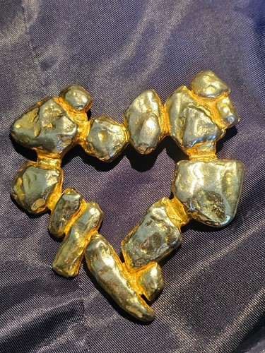 Tres joli coeur doré - , de