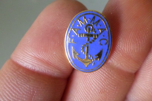 Insigne broche pin fammac - s,