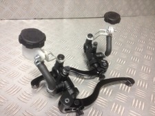 MAÎTRE CYLINDRE FREIN ET