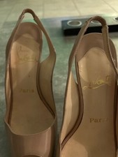 chaussure beige louboutin