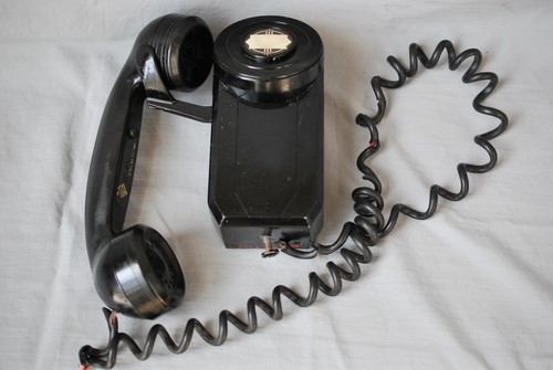Vintage 1940s black wall - vintage,