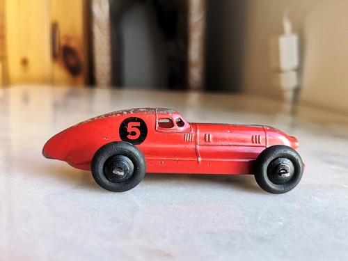 Dinky toys hotchkiss - -, 23