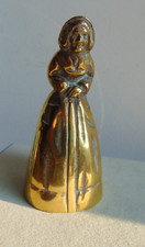 Clochette De Table - Vieille Dame - Bronze