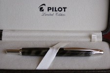 Très Rare stylo plume 18 kts