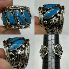 Exquise bague ancienne afghane enduite d'argent avec pierre bleue rare