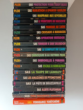 LOT de 18 livres  " SAS "