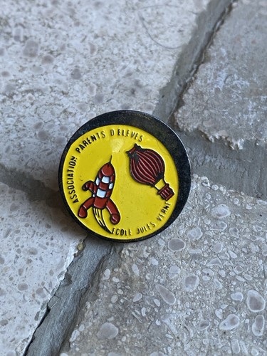 Pin école jules verne - jules,