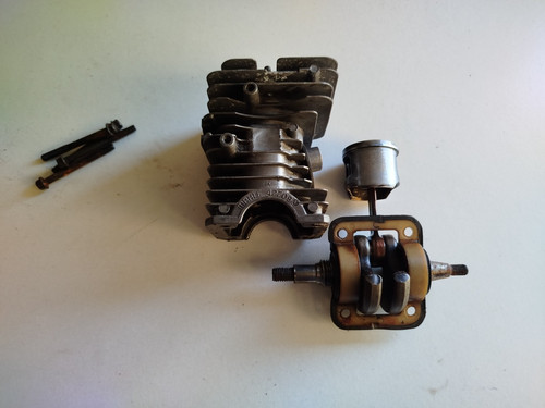 Moteur pour tronconneuse - ,