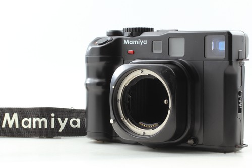 Mint new mamiya 6 - n,