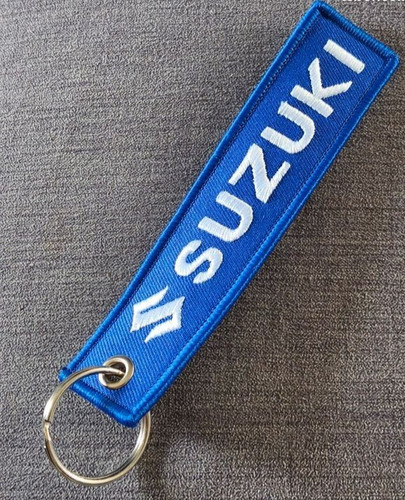 Porte clé suzuki - porte,