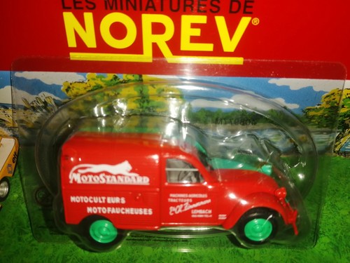 Norev citroën 2cv azu - ,