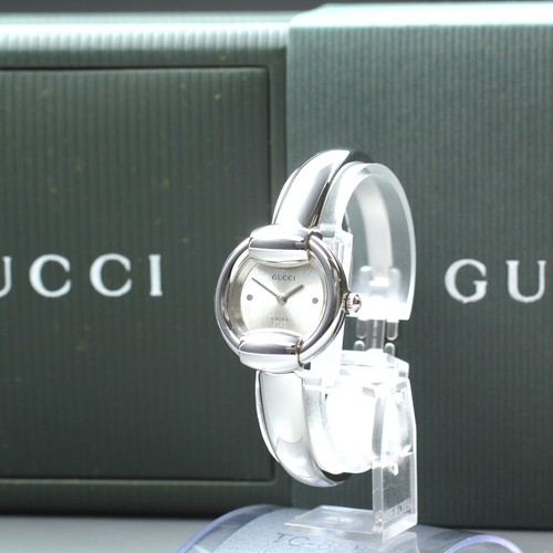 Montre vintage femme gucci - montre,