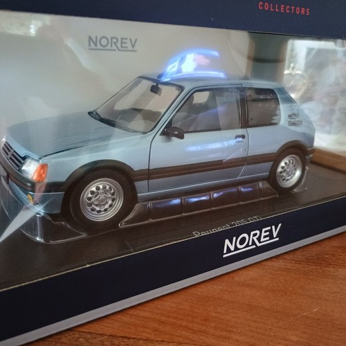 Peugeot 205 gti bleu - 205,