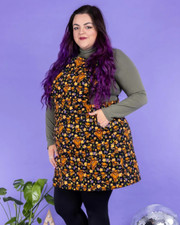 Run & Fly Noir Highland Vaches Sergé Extensible Robe Chasuble