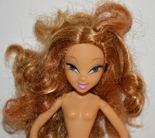 Poupée WINX CLUB FLORA Cils SINGSATIONAL MAGIC RAINBOW 2005 SAISON 1 vintage