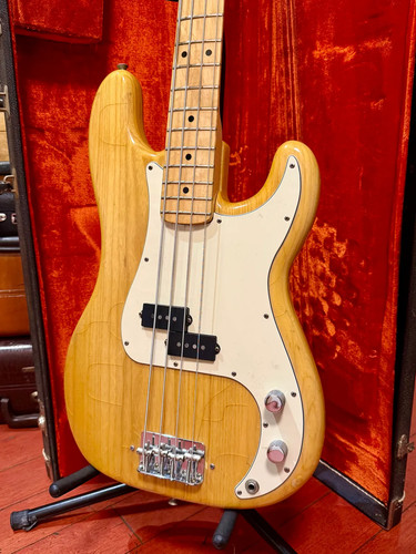 Vintage 1976 fender precision - fender,