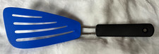 OXO GOOD GRIPS LARGE BLACK/BLUE SLOTTED SPATULA-13"