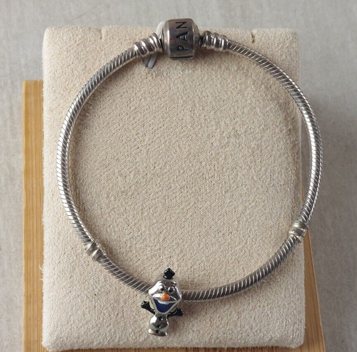Bracelet pandora avec charm - avec,