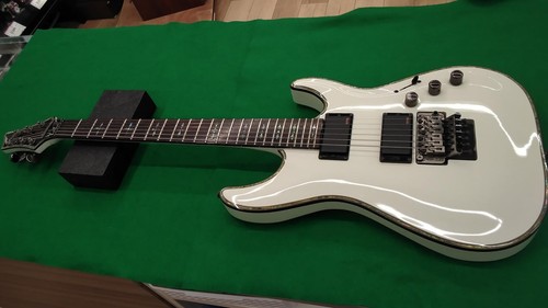 Guitare électrique schecter - guitare,
