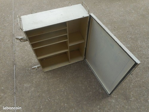 Peut courante armoire - courante,