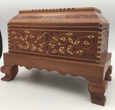 BOÎTE à Bijoux Forme Coffre