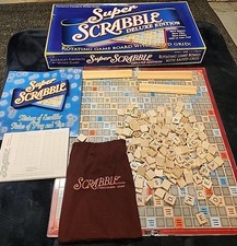 SUPER SCRABBLE DELUXE EDITION Rotating Game Board Raised Grid