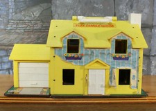 Vtg Fisher Price Little People Tudor House Yellow DIY Family 952 1969 Rehab fix