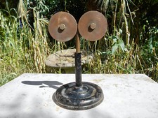 Ancien objet de curiosité