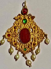 Pendentif oriental ancien ,or