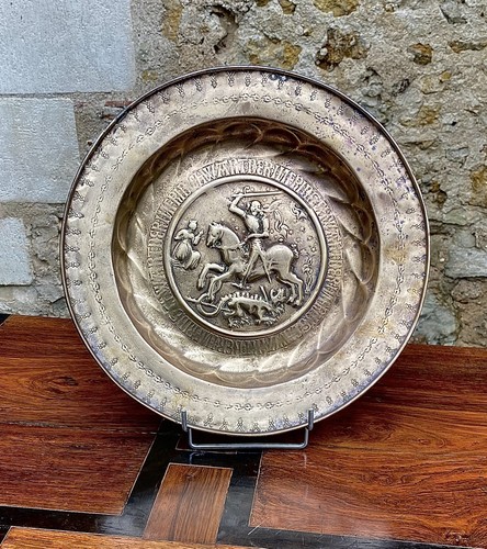 Haute epoque rare plat - :,