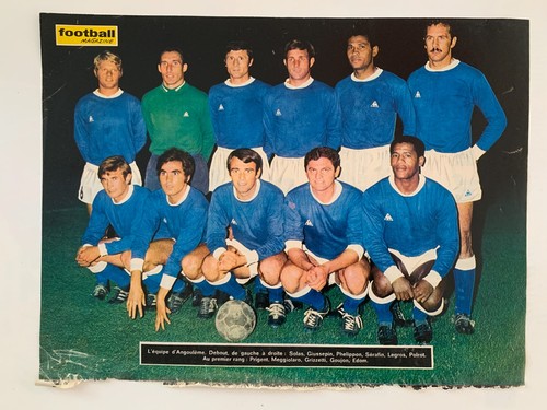 Photo football magazine - photo,