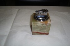 BRIQUET DE TABLE ANNEES 70