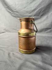 Ancien petit bidon pot à lait en cuivre & laiton Signé MOF