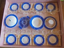 Dinette ancienne en plastique