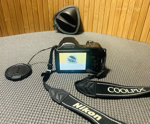 Nikon coolpix l100 0mp - coolpix,