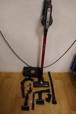 Aspirateur balais HOOVER