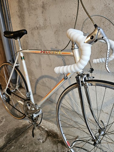Vélo course peugeot cadre - vélo,