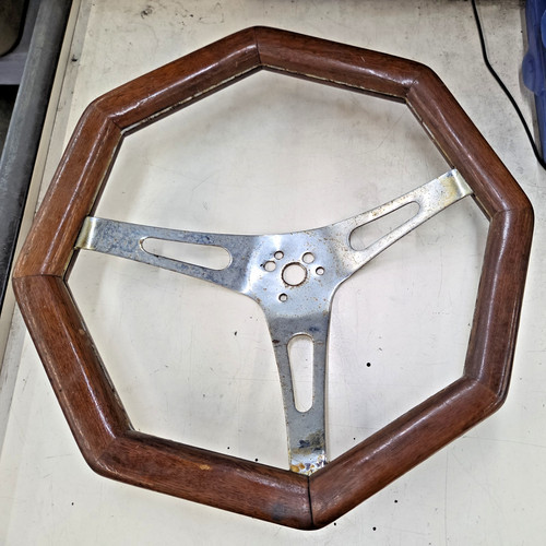 Octagon wood steering wheel - octagon,